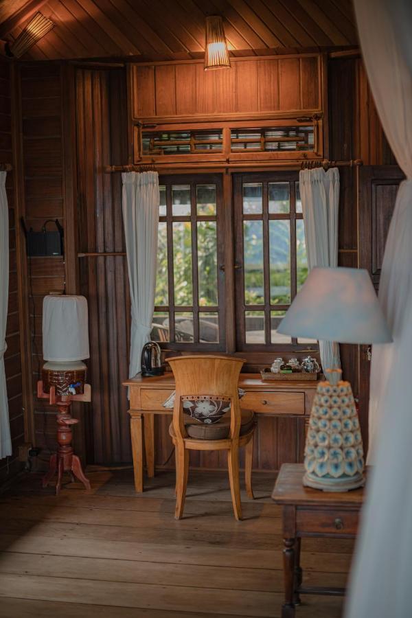 Secret Moon Beach House Jasri Екстериор снимка