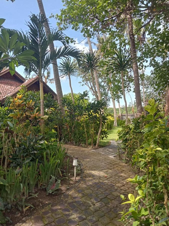 Secret Moon Beach House Jasri Екстериор снимка