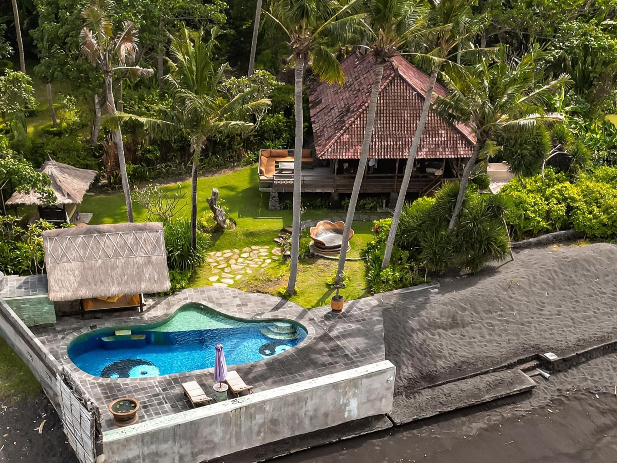 Secret Moon Beach House Jasri Екстериор снимка